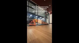 AirPod slip sparks gym-wide concert causing embarrassment