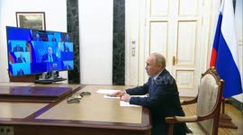 Russia: Putin holds virtual Security Council session amid ongoing peace talks