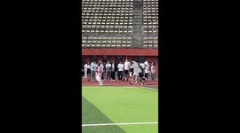 Students help exhausted classmate cross finish line in 800m race