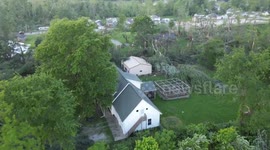 Tornado damages homes and shops in Bloomington, Indiana