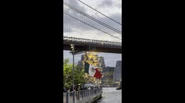 Brooklyn bridge boat accident