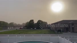 US: Rare Dust Storm Hits Parts of Indiana, Disrupting Transportation 2