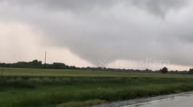 US: Severe Storm Spawns Multiple Tornadoes in Kansas