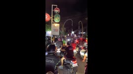 Fight between tourists and female driver causes traffic chaos in Bali