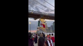 US: Two Dead After Mexican Navy Ship Crashes Into Brooklyn Bridge