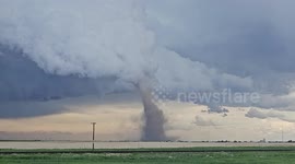 Tornado Near Watkins Colorado Damages 17 Structures Including Six Homes