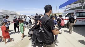 Palestinians evacuate east of Khan Younis towards al-Mawasi amid Israel's expanded ground offensive