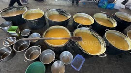 Charity distributes food in Khan Younis as humanitarian crisis deepens in Gaza