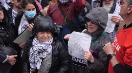 US: Columbia University alumni burn diplomas in solidarity with Palestine at commencement