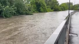 Italy: Flooding in Milan disrupts traffic and public transport