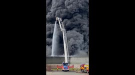 Huge fire at Rushden recycling firm
