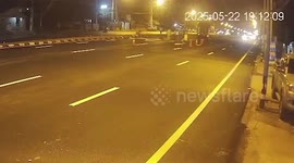 Six-wheel truck spins around median for 10 minutes after car crash