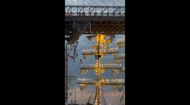 Brooklyn Bridge Navy boat collision