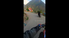 Stairs or road? Watch kids’ priceless reaction to this Kashmir motorbike ride