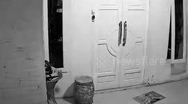 House shaken by 6.3 magnitude earthquake in Indonesia