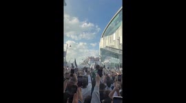 UK: Tottenham Hotspur Victory Parade Draws Thousands in North London 2