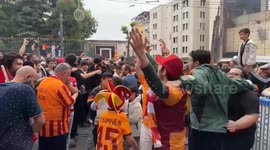 Türkiye: Galatasaray celebrates Turkish Super Lig title with citywide festivities in Istanbul