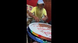 Beach comber turns ocean trash into colourful art