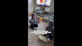Twins who don’t realize they’re twins—Matching outfits, matching faces, hilarious confusion