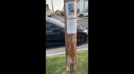 Neighbor Publicly Shames Poopy Dog Owner