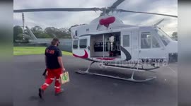 Australia: Little Girl Reunited With Her Mother After Floods Cut Off Town In Australia