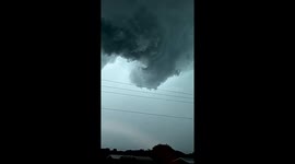 Rotating cloud and severe thunderstorm spotted over Gainesville, Texas