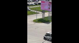 Electric scooter rider outsmarts police during chase in Magnitogorsk, Russia