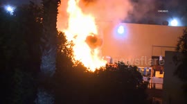 US, Los Angeles: San Dimas Pallet Yard Fire