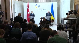 Ukraine: Top Ukrainian diplomat says Kyiv ready for lasting ceasefire, urges Russia to respond