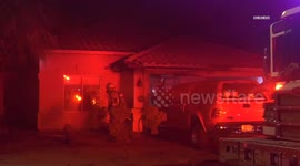 US, Phoenix: Phoenix Vehicle Fire Spreads to Home