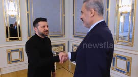 Ukraine: Turkish Foreign Minister Fidan received by Ukrainian President Zelenskyy in Kyiv