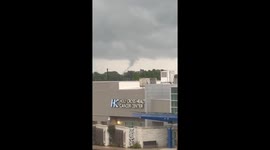 US: Funnel-Shaped Cloud Spotted in Maryland Amid Tornado Watch