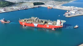 Türkiye: DRONE - Türkiye’s first floating gas platform reaches Black Sea port