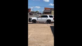 Branch-Wielding Oklahoma Officer Goes Viral in funny Video