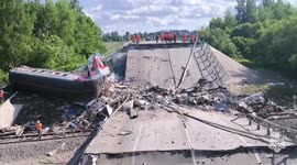 Russia: Bridge collapses kill 7, injure dozens in Russia’s Bryansk and Kursk regions
