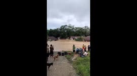 Indonesia: Torrential Rain Triggers Severe Flooding in East Kalimantan 3