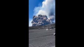 Mount Etna volcano eruption sends tourists running for their lives