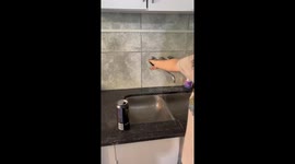 Loud noise erupts from water heater during test in Córdoba, Argentina