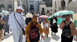 Saudi Arabia: Hajj pilgrims perform worship in Mecca after completing Umrah rituals