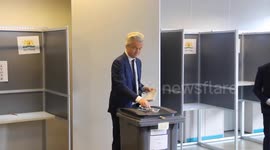 Caribbean Netherlands: Dutch government collapses after far-right PVV party withdraws from coalition over immigration dispute