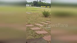 Helicopter bounces when it suffers a hard landing in Mexico