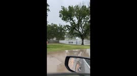 US: Storms Sweep Through Central Kansas, Causing Flash Flooding in Wichita Area