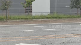 US, Los Angeles: Fontana Rain and Wind During Flash Flood Warning