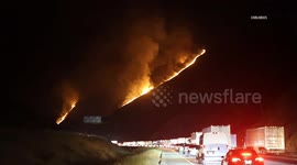 US, Bakersfield: Lebec Wildfire Breaks Out Evacuation Warnings Issued Part 2
