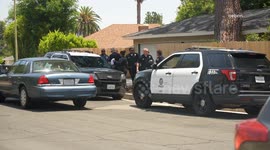 US, Los Angeles: West Hills Suspects Flee Following Home Break-in