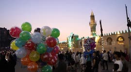 Egypt: Hundreds of Muslims perform Eid al-Adha prayers at historic mosque in Cairo