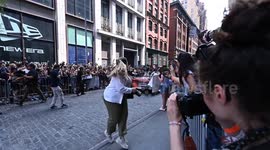 US: Benson Boone Visits JBL SoHo