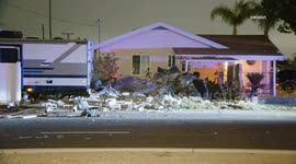 US, Los Angeles: Oxnard Fatal Vehicle Into Wall and Backyard