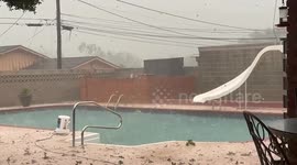 US: Severe Thunderstorm Brings Large Hail to Northern Texas