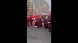 US: American Flag Burned Amid Anti-ICE Protests and Unrest in Los Angeles